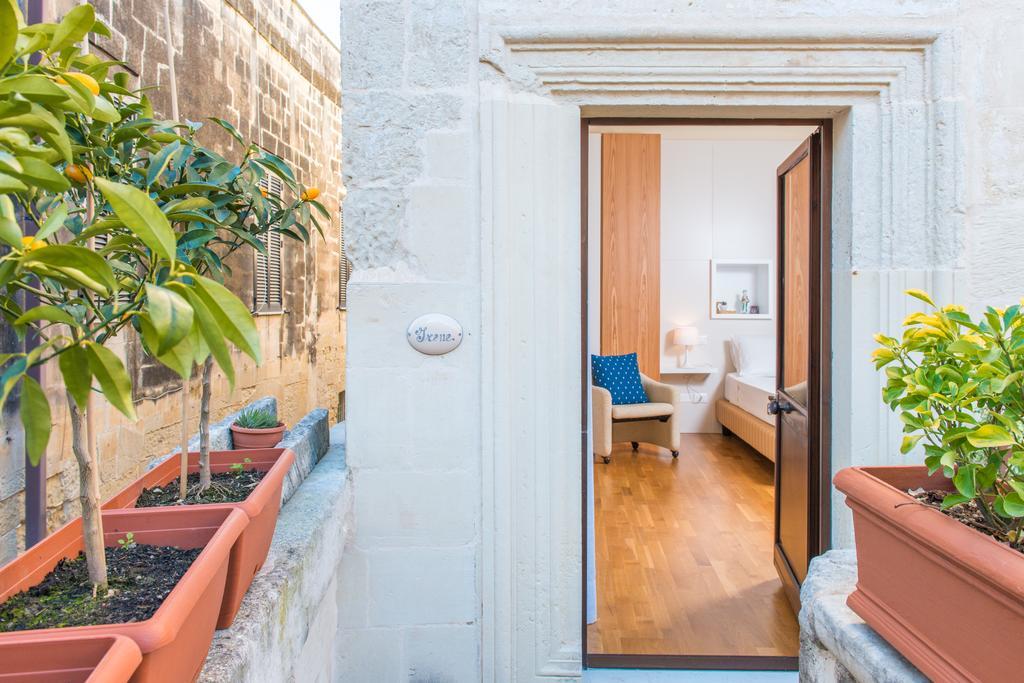 Suite Palace Castromediano Lecce Exterior foto